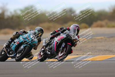 media/Sep-10-2022-SoCal Trackdays (Sat) [[a5bf35bb4a]]/Turn 2 (1pm)/